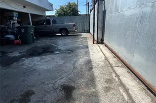 1117 East 85th, Los Angeles, CA 90001 - Photo 8