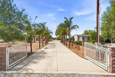19373 Day St, Perris, CA 92570 - Photo 4