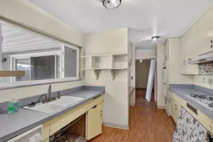 2006 Nutwood Ave, Fullerton, CA 92831 - Photo 8