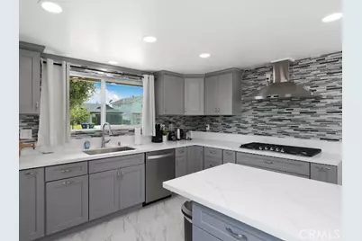 9451 Hyannis Port Dr, Huntington Beach, CA 92646 - Photo 4