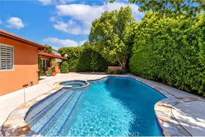7044 Mammoth Avenue, Van Nuys, CA 91405 - Photo 38