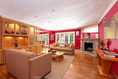 7044 Mammoth Avenue, Van Nuys, CA 91405 - Photo 8