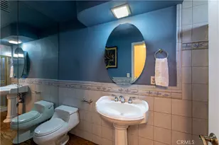 7044 Mammoth Ave, Van Nuys, CA 91405 - Photo 22