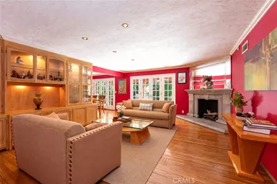 7044 Mammoth Avenue, Van Nuys, CA 91405 - Photo 8