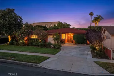 7044 Mammoth Avenue, Van Nuys, CA 91405 - Photo 50