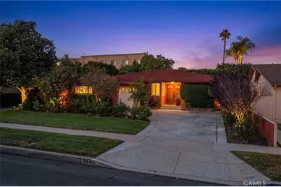 7044 Mammoth Avenue, Van Nuys, CA 91405 - Photo 50