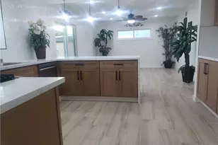 2758 W Stockton, Anaheim, CA 92801 - Photo 16