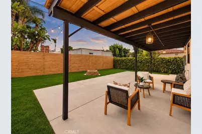 1744 S Genesee Ave, Los Angeles, CA 90019 - Photo 24