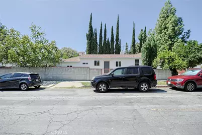 18700 Nordhoff Street, Northridge, CA 91324 - Photo 10