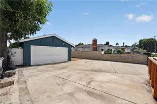2166 Fashion, Long Beach, CA 90810 - Photo 36