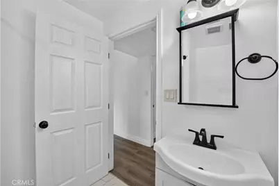 2166 Fashion, Long Beach, CA 90810 - Photo 18