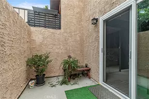 2504 Skyline Dr, Signal Hill, CA 90755 - Photo 28