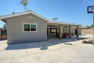 5560 Mountain View Ave, Yorba Linda, CA 92886 - Photo 38