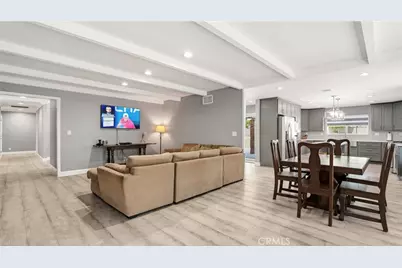 5560 Mountain View Avenue, Yorba Linda, CA 92886 - Photo 10