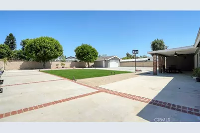 5560 Mountain View Avenue, Yorba Linda, CA 92886 - Photo 46