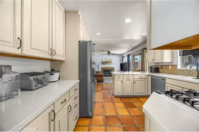 6990 Loma Vista, Hesperia, CA 92345 - Photo 12