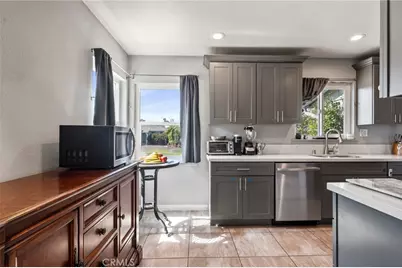 1008 League Avenue, La Puente, CA 91744 - Photo 16