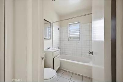 5914 S Hoover, Los Angeles, CA 90044 - Photo 4