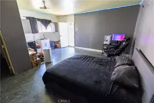 19320 Parthenia St, Los Angeles, CA 91324 - Photo 20