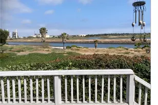 6272 E Marina View Dr, Long Beach, CA 90803 - Photo 2