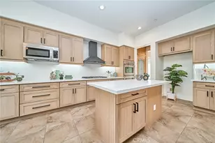 2 Laketrail, Buena Park, CA 90621 - Photo 8