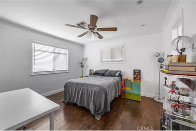 122 S Portola, Tustin, CA 92780 - Photo 12