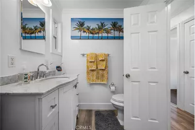 122 S Portola, Tustin, CA 92780 - Photo 22