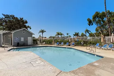 16960 Algonquin Street #103, Huntington Beach, CA 92649 - Photo 26