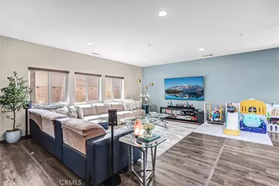16765 Buttonwood, Fontana, CA 92336 - Photo 6