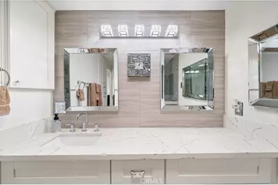 1340 Kenwood Road M7-156H, Seal Beach, CA 90740 - Photo 22