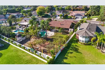 9472 Henderson Way, Villa Park, CA 92861 - Photo 4