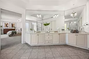 240 S Willowcreek Ln, Anaheim, CA 92808 - Photo 32