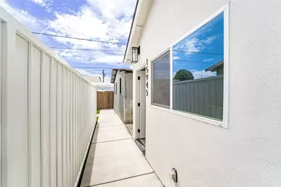 15943 Vermont, Paramount, CA 90723 - Photo 8