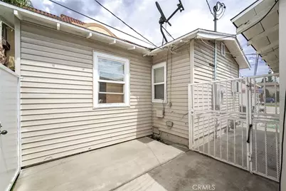 15943 Vermont, Paramount, CA 90723 - Photo 4