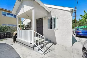 715 E 87th Pl, Los Angeles, CA 90002 - Photo 14