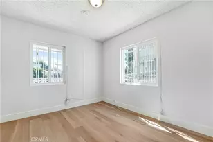 715 E 87th Pl, Los Angeles, CA 90002 - Photo 10