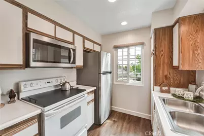 3500 S Greenville #H8, Santa Ana, CA 92704 - Photo 8
