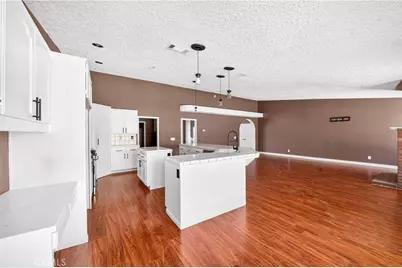 13573 Sunset Drive, Apple Valley, CA 92308 - Photo 20