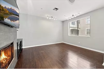 555 Maine #330, Long Beach, CA 90802 - Photo 12
