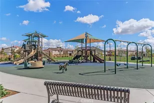 28876 Camaro Dr, Winchester, CA 92596 - Photo 36