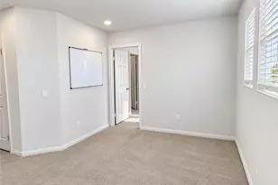 15 Gazania, Compton, CA 90221 - Photo 10
