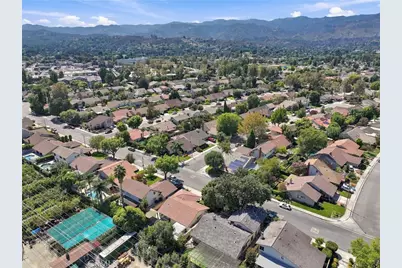 25152 Avenida Rotella, Valencia, CA 91355 - Photo 22