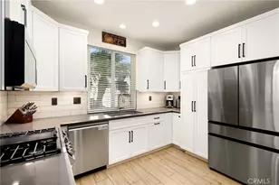 470 N Londonderry Ln, Orange, CA 92869 - Photo 10