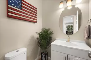 470 N Londonderry Ln, Orange, CA 92869 - Photo 34
