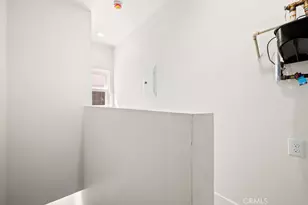 2220 Raymond, Los Angeles, CA 90007 - Photo 24