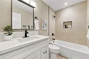 2001 Carfax, Long Beach, CA 90815 - Photo 30