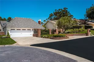 5603 E Crest De Ville, Orange, CA 92867 - Photo 2