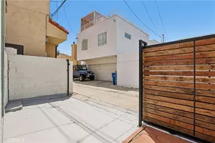131 Santa Ana, Long Beach, CA 90803 - Photo 20