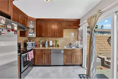 18237 Solano River Court, Fountain Valley, CA 92708 - Photo 16