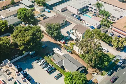 10036 10044 Alondra, Bellflower, CA 90706 - Photo 18